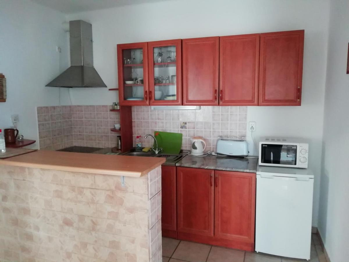 Appartement Vadasztanya Fogado à Egerszalók Extérieur photo