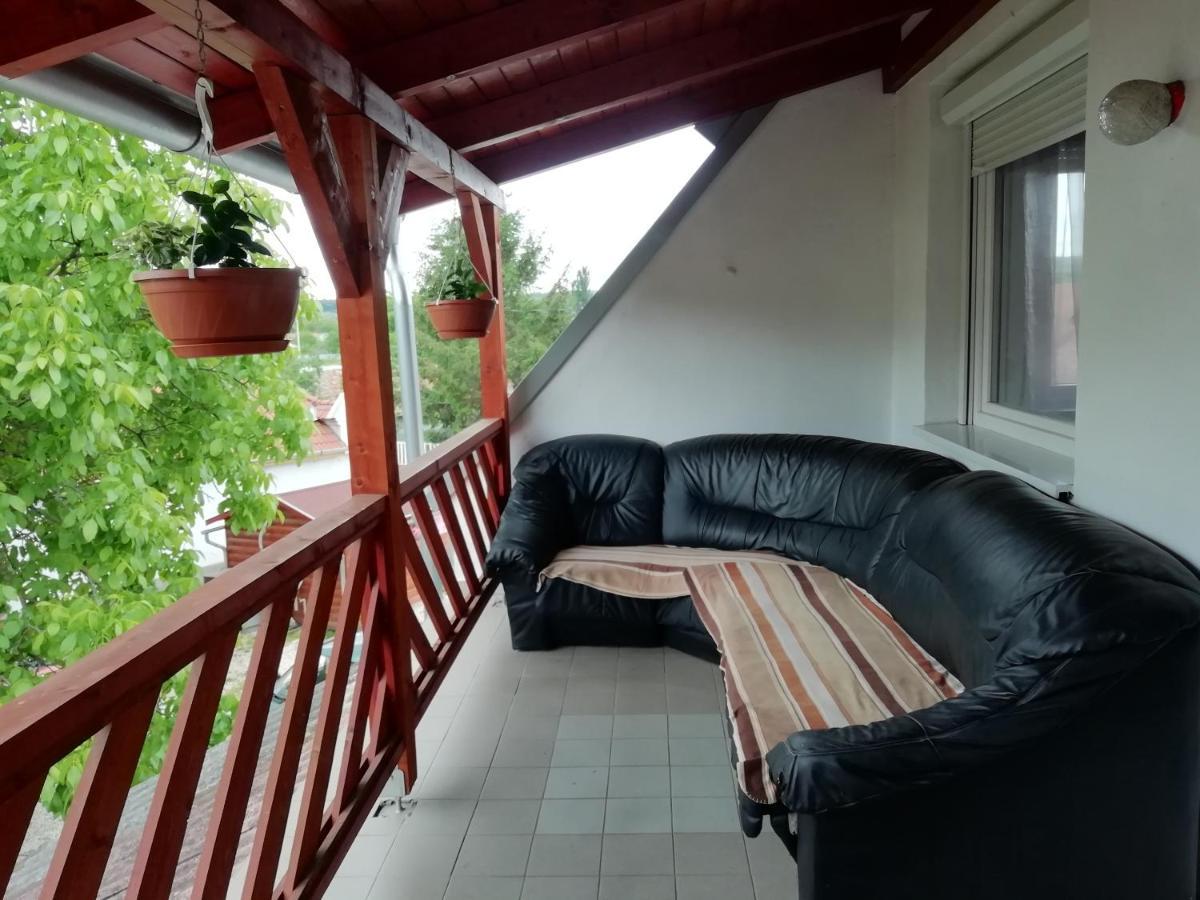 Appartement Vadasztanya Fogado à Egerszalók Extérieur photo
